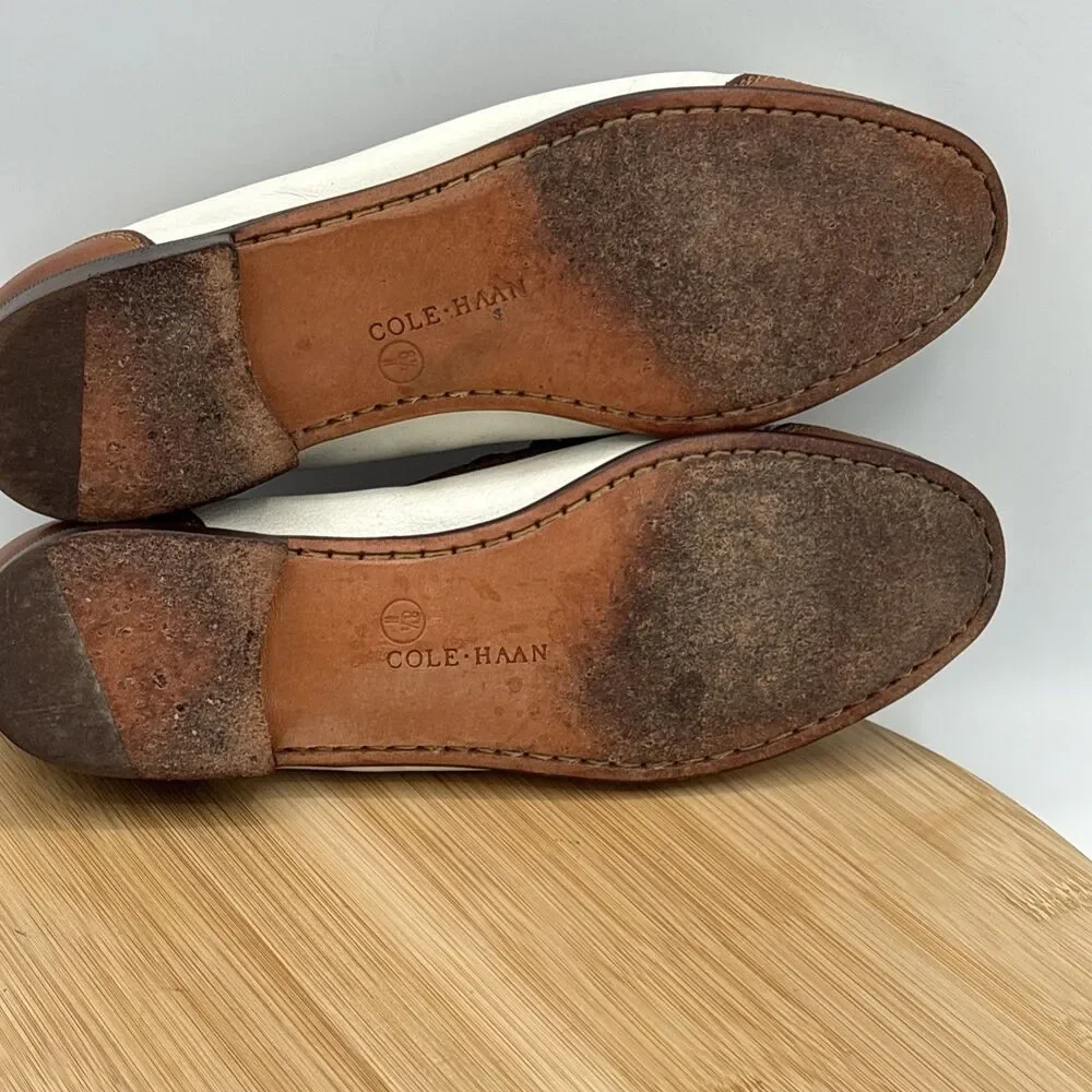Vintage Cole Haan Country Women 8.5N Two Tone Leather Kiltie Tassel Loafers